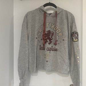 Harry Potter Quidditch  Gryffindor Cropped Sweatshirt